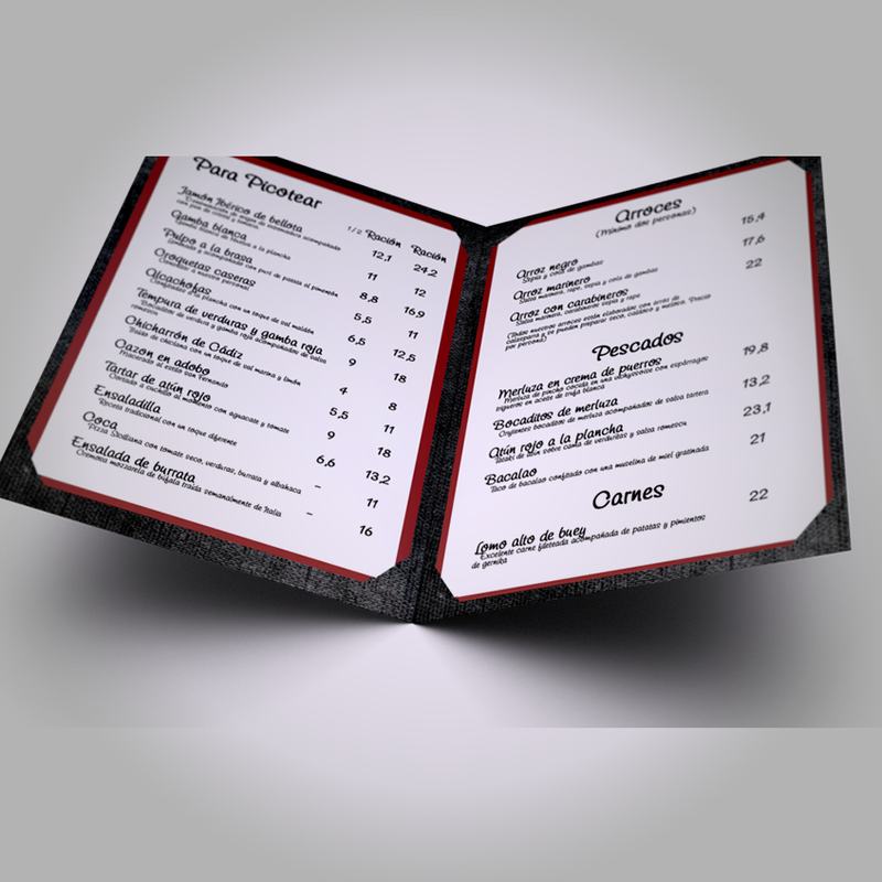 Carta de restaurante abierta, con tapas oscuras